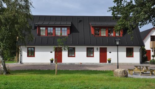 Standard Three-Bedroom Apartment