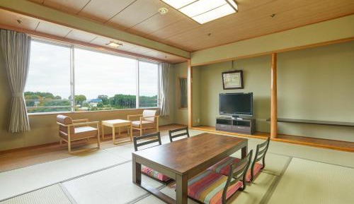 Japanese-style Room with 10 Tatami (MAX 5 Adults)