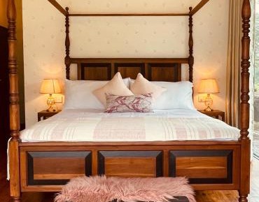 Double Room with Mountain View