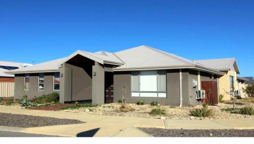 Four-Bedroom Holiday Home