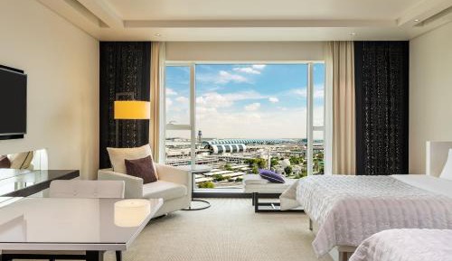 Le Royal Club Twin Room, Larger Room, with Executive Lounge Access
