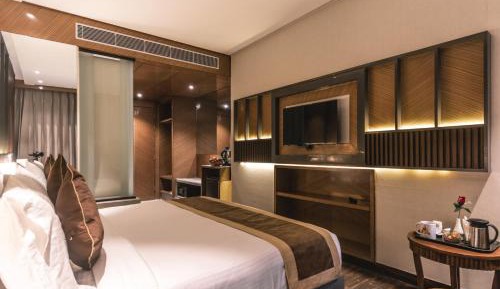 Queen Room - Free Drop to Golden Temple Once during stay and Evening Tea