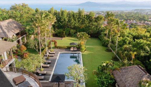 Six-Bedroom Villa with Private Pool