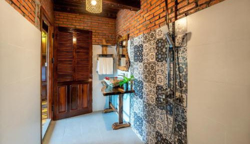 King Room with Garden View