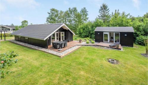 Four-Bedroom Holiday Home