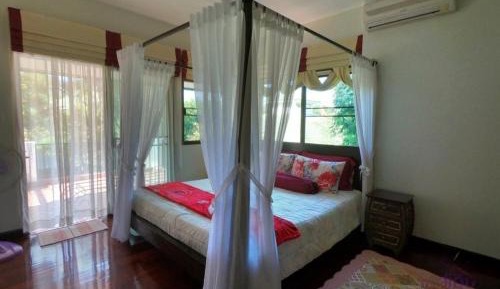 King Room with Balcony