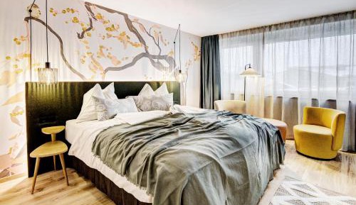 Deluxe Double Room with Bath