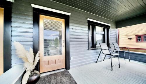 Three-Bedroom Townhouse