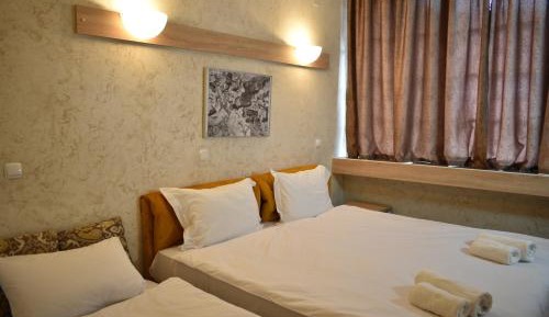 Basic Triple Room
