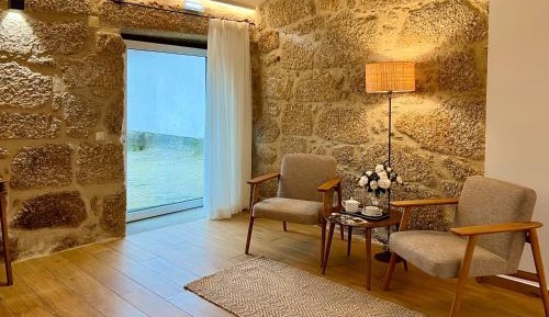 Deluxe Double or Twin Room with Garden View