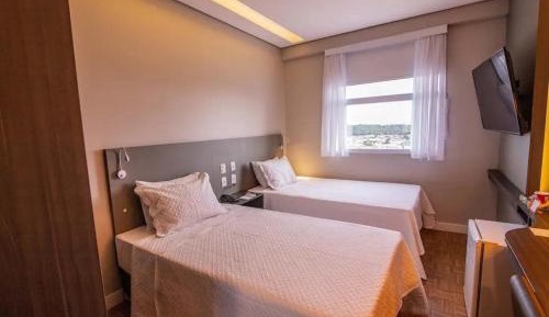 Twin Room - Non-Smoking