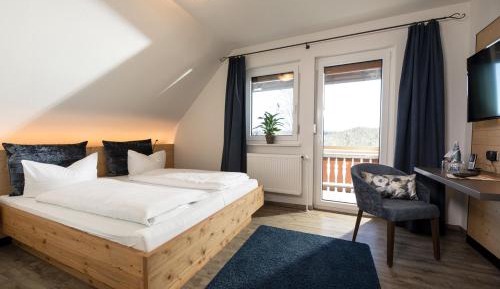 Suite with Balcony - Annex