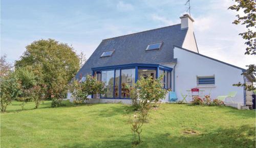 Four-Bedroom Holiday Home