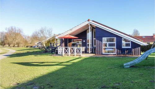Six-Bedroom Holiday Home