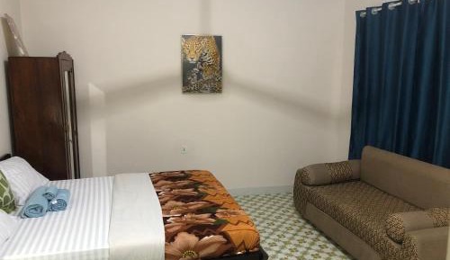 Large Double Room