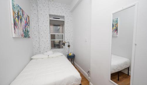 Queen Room with Shared Bathroom