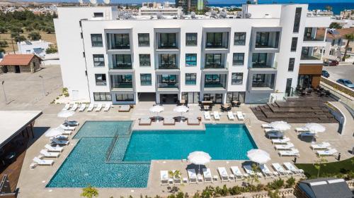 One-Bedroom Apartment with a Hob