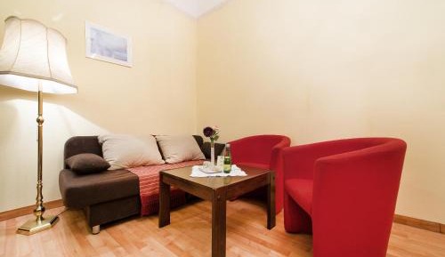 Basic Triple Room