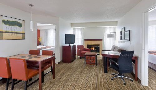 Two-Bedroom Suite with Fireplace