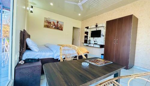 King Room with Garden View