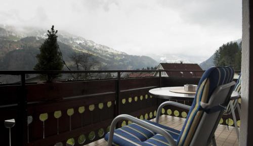 Comfort One-Bedroom Apartment with Balcony