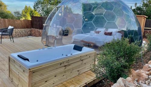 Queen Room with Spa Bath