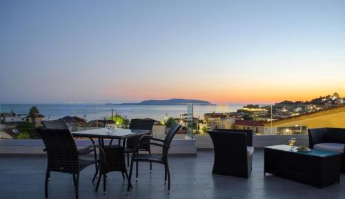 Studio - Roof Garden 