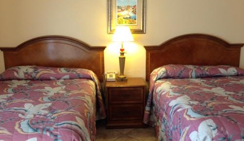 Deluxe Double Room (2 Adults + 1 Child)