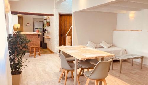 Apartment - Split Level