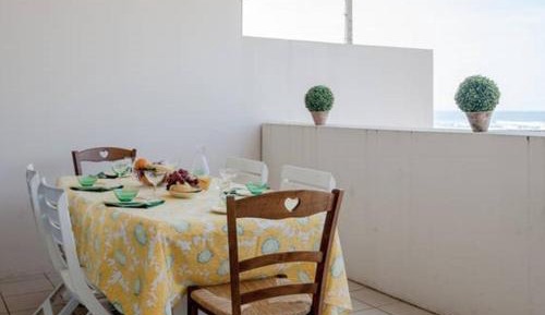 Apartment (6 Adults)
