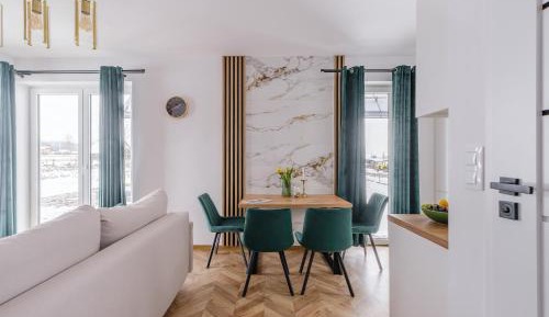 Three-Bedroom Townhouse