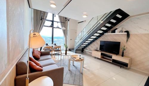 Apartment with Balcony