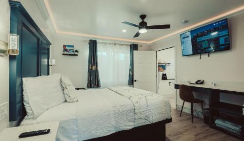 ADA Queen Room - Non-Smoking, No Pets