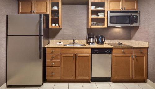 1 Bedroom 2 room Suite, 2 Queen, Sofa bed