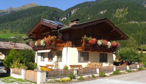 One-Bedroom Apartment A