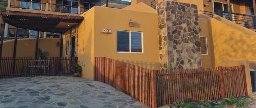 One-Bedroom House