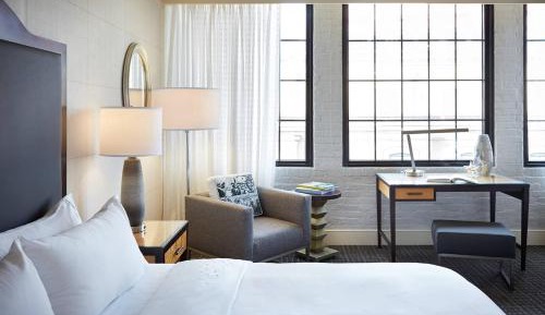  Guest Room, 1 King