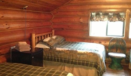 Family Suite (1 queen, 1 double, 1 twin)
