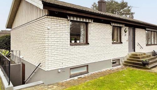 Three-Bedroom Holiday Home 