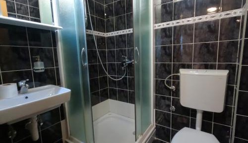 Deluxe Single Room with Mountain View