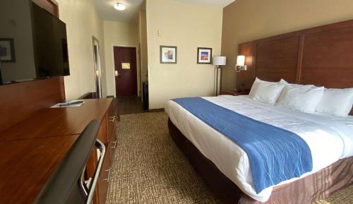 King Room - Accessible/Non Smoking