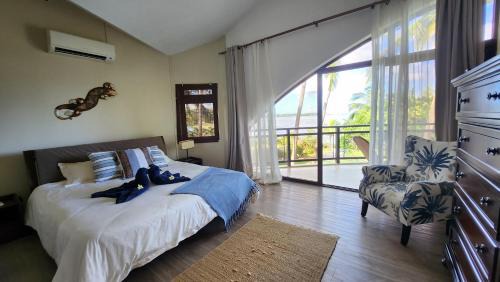 Deluxe Double Room with Balcony and Sea View