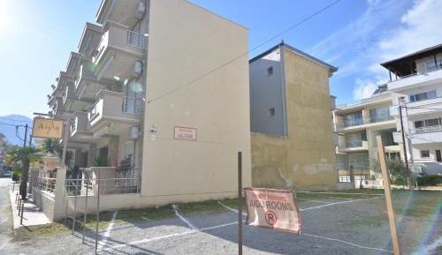Studio Apartment with Sea View