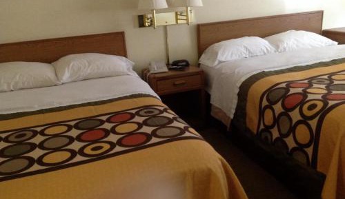 Queen Room with Two Queen Beds - Non-Smoking