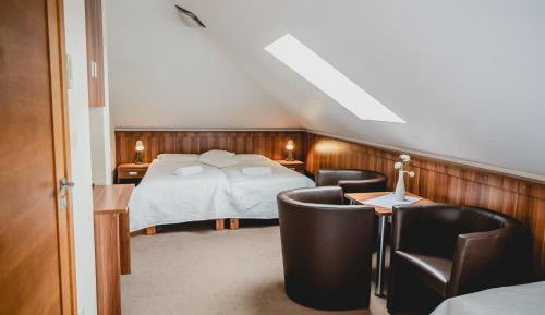 Triple Room with Bath