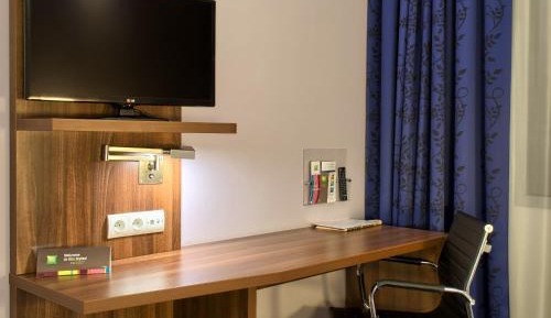 Standard Double Room with Sofa