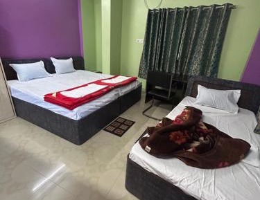 Deluxe Double or Twin Room with City View