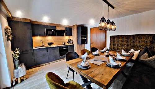 Five-Bedroom Apartment