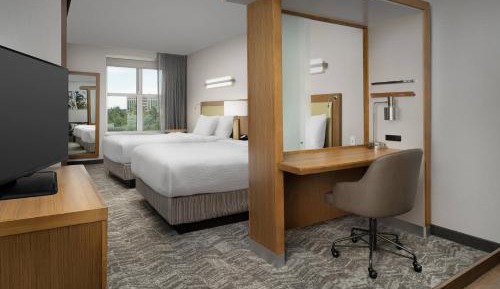 Studio with Two Queen Beds and Sofa Bed