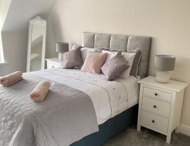 Large Double Room